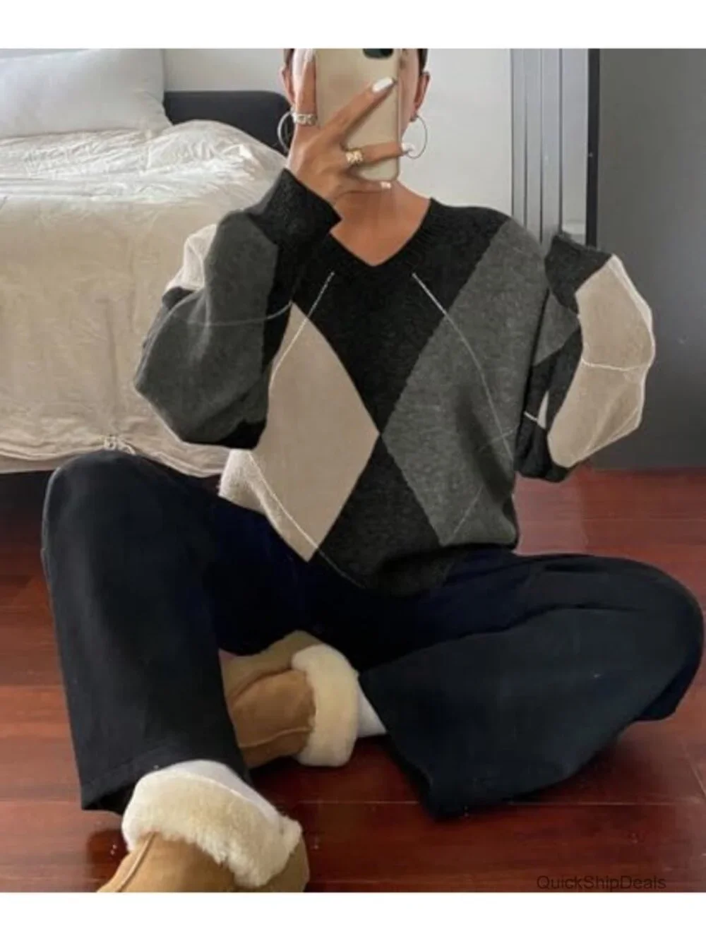 Oversized V-Neck Argyle Chunky Knit Pullover Sweater